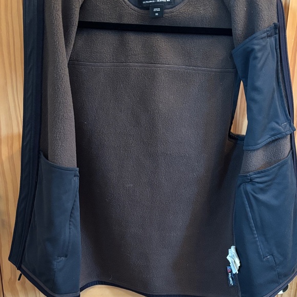 FILSON RIDGEWAY FLEECE VEST - Picture 11 of 14